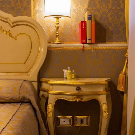 Apostoli Palace Bed and Breakfast 3*