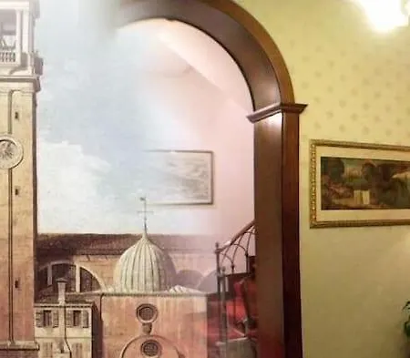 Oda ve Kahvaltı Apostoli Palace 3*