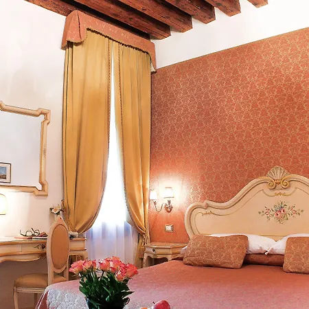 Bed & Breakfast Apostoli Palace