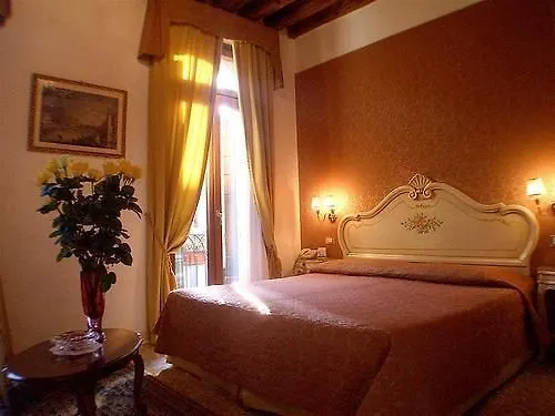 Bed & Breakfast Apostoli Palace Benátky