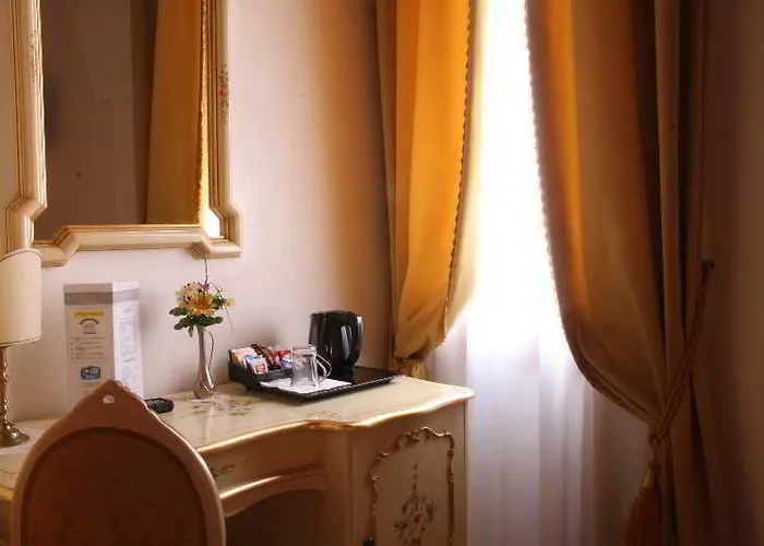 Apostoli Palace Bed & Breakfast 4*