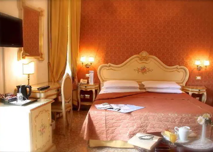 Apostoli Palace Bed & Breakfast