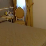 Apostoli Palace Bed & Breakfast 4*