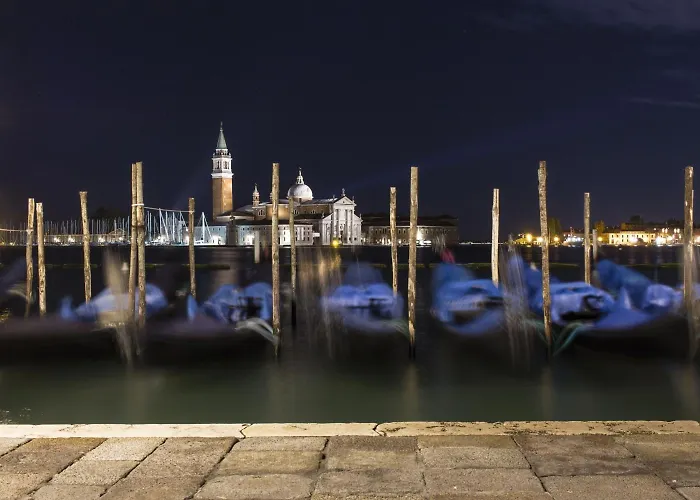 Couette-café Apostoli Palace