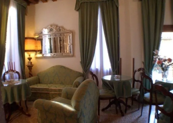 Couette-café Apostoli Palace Venise