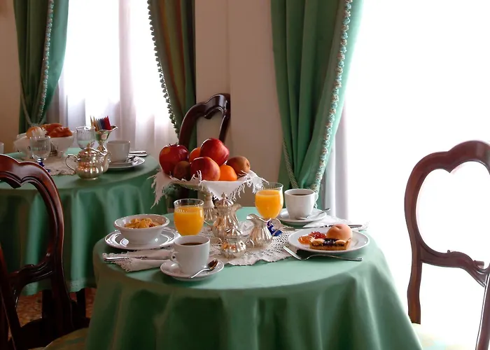 Apostoli Palace Couette-café Venise